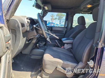 Zdjęcie 7 z 12 samochodu: 2013 JEEP WRANGLER SPORT VIN:1C4AJWAG1DL564339 - miniatura