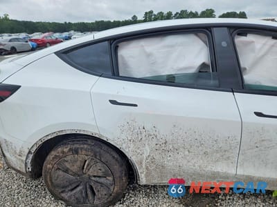 Zdjęcie 11 z 12 samochodu: 2026 TESLA MODEL Y VIN:7SAYGDED8TF375676 - miniatura