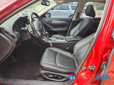 Zdjęcie 7 z 12 samochodu: 2016 INFINITI Q50 3.0T PREMIUM VIN:JN1EV7AR1GM344083 - miniatura