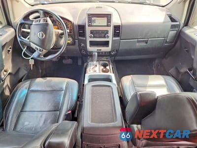 Zdjęcie 8 z 12 samochodu: 2014 NISSAN TITAN SV VIN:1N6AA0EC0EN501188 - miniatura