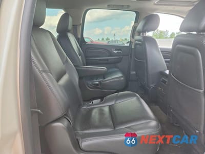 Zdjęcie 11 z 13 samochodu: 2014 GMC YUKON XL DENALI VIN:1GKS2MEF7ER237924 - miniatura