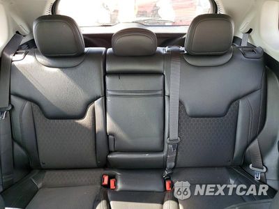 Zdjęcie 10 z 13 samochodu: 2019 JEEP COMPASS LATITUDE VIN:3C4NJDBB5KT592641 - miniatura