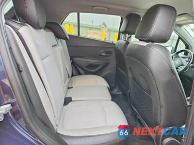 Zdjęcie 10 z 13 samochodu: 2019 CHEVROLET TRAX 1LT VIN:3GNCJPSB8KL144846 - miniatura