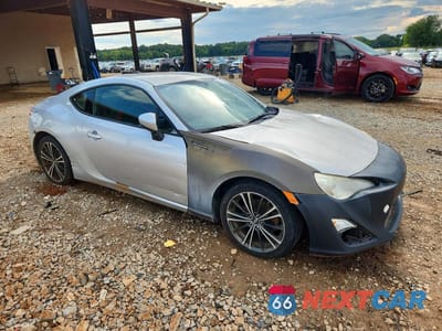Czwarte zdjęcie samochodu z boku: 2013 SCION FR-S BASE VIN:JF1ZNAA13D2700889 - miniatura