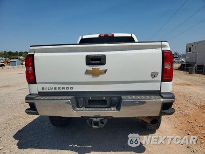 Zdjęcie 6 z 12 samochodu: 2018 CHEVROLET SILVERADO K2500 HEAVY DUTY VIN:1GC2KUEG6JZ321568 - miniatura