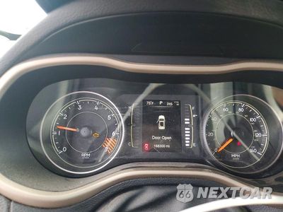 Zdjęcie 9 z 13 samochodu: 2015 JEEP CHEROKEE LATITUDE VIN:1C4PJMCB0FW733686 - miniatura