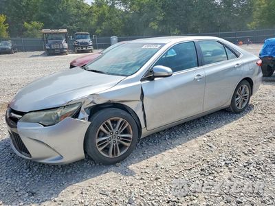 2015 TOYOTA CAMRY SE 4T1BF1FK6FU963570 - główne zdjęcie licytacji z USA - miniatura