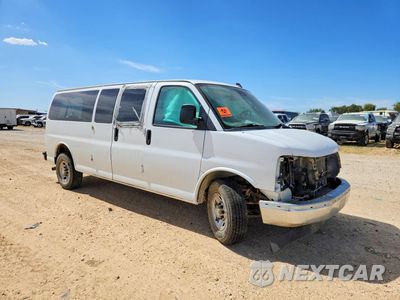 Czwarte zdjęcie samochodu z boku: 2019 CHEVROLET EXPRESS G3500 LT VIN:1GAZGPFG9K1220257 - miniatura
