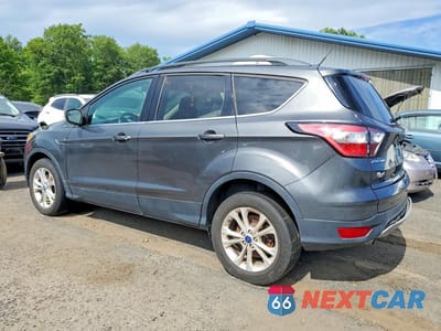 Drugie zdjęcie samochodu z przodu: 2018 FORD ESCAPE SE VIN:1FMCU9GD9JUB92099 - miniatura