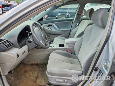 Zdjęcie 7 z 12 samochodu: 2007 TOYOTA CAMRY LE VIN:4T1BE46K07U034559 - miniatura
