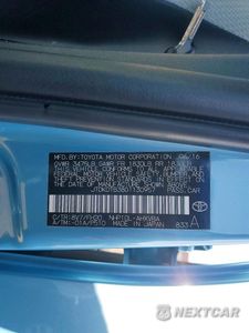 Zdjęcie 13 z 13 samochodu: 2016 TOYOTA PRIUS C ONE VIN:JTDKDTB38G1130957 - miniatura