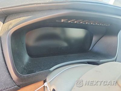 Zdjęcie 9 z 13 samochodu: 2016 VOLVO XC90 T8 VIN:YV4BC0PL3G1094120 - miniatura