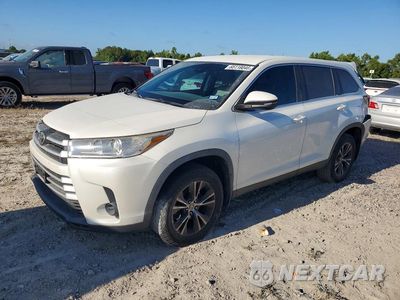 2019 TOYOTA HIGHLANDER LE 5TDZARFH9KS061367 - główne zdjęcie licytacji z USA - miniatura