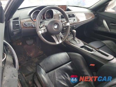 Zdjęcie 8 z 12 samochodu: 2007 BMW Z4 3.0SI VIN:4USBU53507LX03683 - miniatura