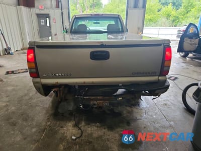 Zdjęcie 6 z 12 samochodu: 2000 CHEVROLET SILVERADO C1500 VIN:1GCEC14T1YE334737 - miniatura
