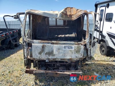 Piąte zdjęcie samochodu w środku: 2022 ISUZU NPR HD - EXPEDITOR TRUCK VIN:JALC4W168N7013230 - miniatura
