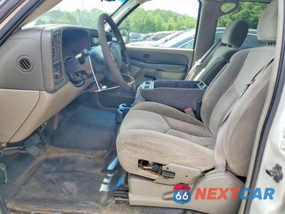 Zdjęcie 7 z 13 samochodu: 2003 CHEVROLET TAHOE K1500 VIN:1GNEK13V53J291405 - miniatura
