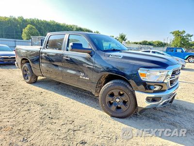 Czwarte zdjęcie samochodu z boku: 2019 RAM 1500 BIG HORN/LONE STAR VIN:1C6SRFMT6KN911372 - miniatura