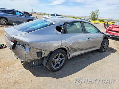 Trzecie zdjęcie samochodu z tyłu: 2025 KIA K4 LXS VIN:3KPFT4DE0SE079680 - miniatura