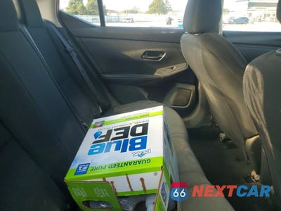 Zdjęcie 10 z 12 samochodu: 2024 NISSAN SENTRA S VIN:3N1AB8BV8RY287163 - miniatura