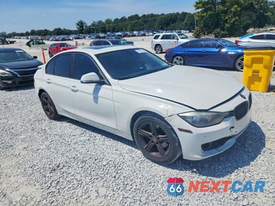 Czwarte zdjęcie samochodu z boku: 2015 BMW 328 I VIN:WBA3A5C50FF609901 - miniatura