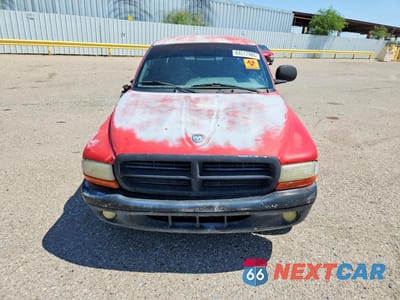 Piąte zdjęcie samochodu w środku: 2000 DODGE DAKOTA VIN:1B7GL22X6YS667408 - miniatura