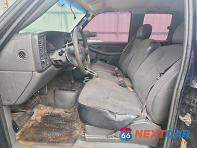 Zdjęcie 7 z 13 samochodu: 2005 CHEVROLET SILVERADO K1500 VIN:1GCEK19V25E123622 - miniatura