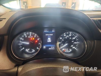 Zdjęcie 9 z 13 samochodu: 2018 NISSAN ROGUE S VIN:5N1AT2MVXJC792201 - miniatura