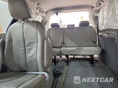 Zdjęcie 10 z 14 samochodu: 2012 TOYOTA SIENNA XLE 8-PASSENGER VIN:5TDYK3DC2CS279147 - miniatura