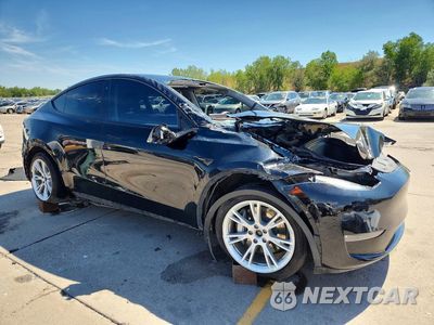Czwarte zdjęcie samochodu z boku: 2020 TESLA MODEL Y VIN:5YJYGDEE8LF016172 - miniatura