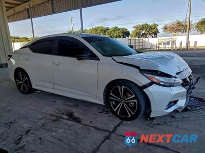 Czwarte zdjęcie samochodu z boku: 2020 NISSAN SENTRA SR VIN:3N1AB8DV3LY265463 - miniatura