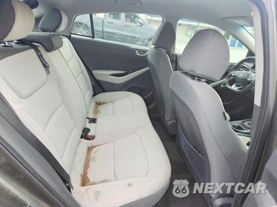 Zdjęcie 10 z 12 samochodu: 2021 HYUNDAI IONIQ BLUE VIN:KMHC65LC8MU252751 - miniatura