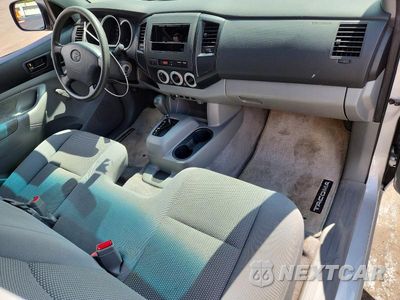 Zdjęcie 8 z 12 samochodu: 2010 TOYOTA TACOMA BASE VIN:5TENX4CN6AZ694114 - miniatura