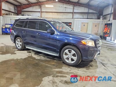 Czwarte zdjęcie samochodu z boku: 2017 MERCEDES-BENZ GLS 450 4MATIC VIN:4JGDF6EEXHA761711 - miniatura