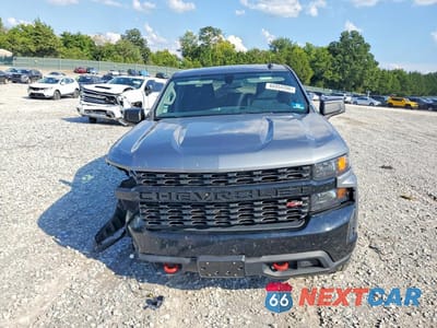 Piąte zdjęcie samochodu w środku: 2020 CHEVROLET SILVERADO K1500 TRAIL BOSS CUSTOM VIN:3GCPYCEFXLG236807 - miniatura