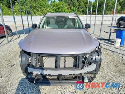 Piąte zdjęcie samochodu w środku: 2026 VOLVO XC90 ULTRA VIN:YV4062PM1T1438072 - miniatura