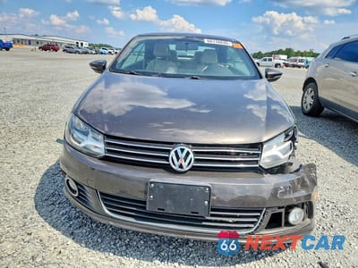 Piąte zdjęcie samochodu w środku: 2012 VOLKSWAGEN EOS KOMFORT VIN:WVWBW7AH4CV009862 - miniatura