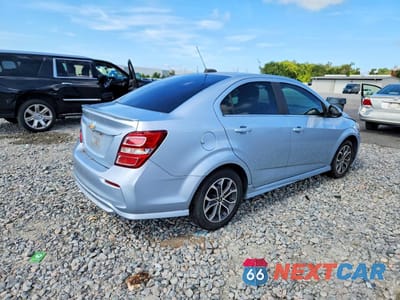 Trzecie zdjęcie samochodu z tyłu: 2017 CHEVROLET SONIC LT VIN:1G1JD5SH4H4136766 - miniatura
