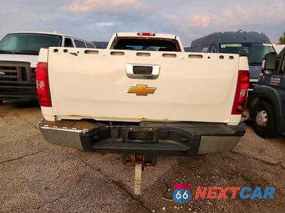 Zdjęcie 6 z 12 samochodu: 2013 CHEVROLET SILVERADO K3500 LT VIN:1GC4K0E87DF231619 - miniatura