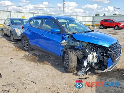 Czwarte zdjęcie samochodu z boku: 2021 NISSAN KICKS SV VIN:3N1CP5CV9ML540116 - miniatura