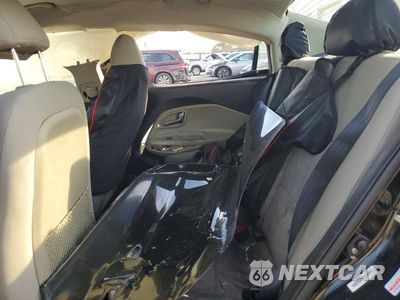 Zdjęcie 10 z 12 samochodu: 2014 KIA RIO LX VIN:KNADM4A35E6376314 - miniatura
