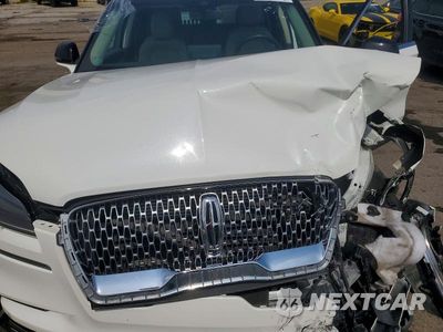 Zdjęcie 12 z 13 samochodu: 2023 LINCOLN AVIATOR RESERVE VIN:5LM5J7XC0PGL32977 - miniatura
