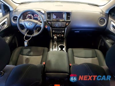Zdjęcie 8 z 13 samochodu: 2017 NISSAN PATHFINDER SV VIN:5N1DR2MM3HC901630 - miniatura