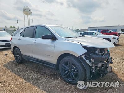 Czwarte zdjęcie samochodu z boku: 2020 CHEVROLET EQUINOX LT VIN:2GNAXKEV1L6239558 - miniatura