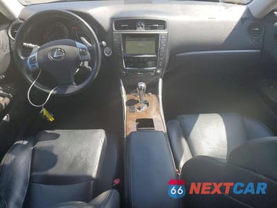 Zdjęcie 8 z 12 samochodu: 2011 LEXUS IS 350 VIN:JTHBE5C25B5025386 - miniatura