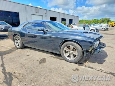 Czwarte zdjęcie samochodu z boku: 2019 DODGE CHALLENGER SXT VIN:2C3CDZAG1KH629562 - miniatura