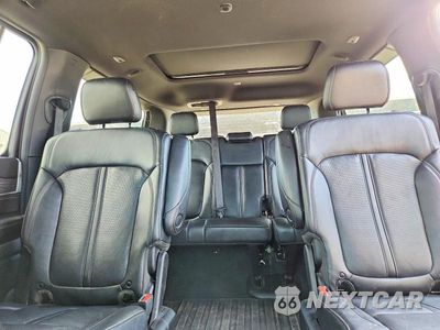 Zdjęcie 10 z 13 samochodu: 2022 JEEP WAGONEER SERIES III VIN:1C4SJVDT7NS117741 - miniatura