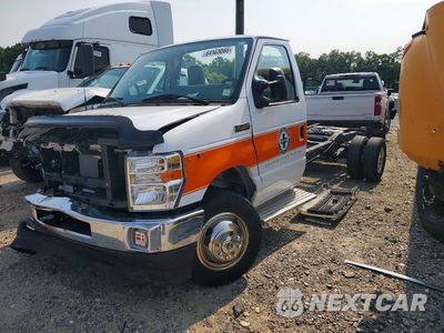 2025 FORD ECONOLINE E450 SUPER DUTY CUTAWAY VAN 1FDXE4FNXSDD15485 - główne zdjęcie licytacji z USA - miniatura