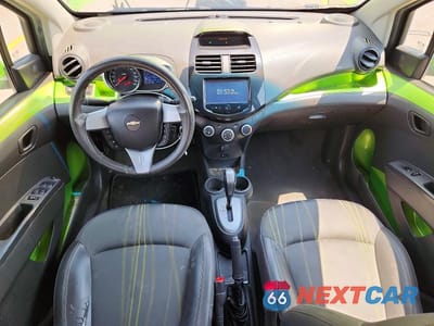 Zdjęcie 8 z 12 samochodu: 2014 CHEVROLET SPARK 1LT VIN:KL8CD6S95EC539793 - miniatura