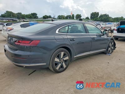 Trzecie zdjęcie samochodu z tyłu: 2021 VOLKSWAGEN ARTEON SE VIN:WVWAR7AN3ME012262 - miniatura